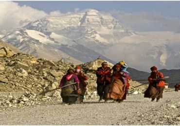 Lhasa To Yamdrok Lake Trek