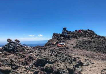 Seven Sisters Peak Climbing