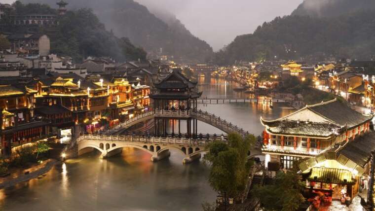 Hiking Enchanted China